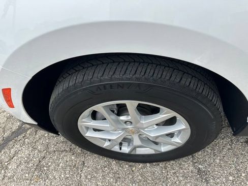 Used 2024 Chevrolet Equinox LT w/ LPO, Floor Liner Package AWD/4WD image 21