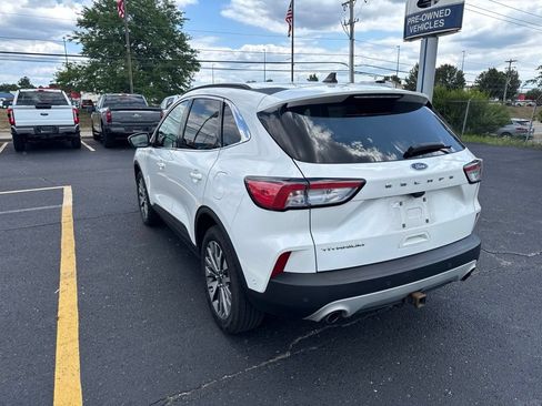 Used 2021 Ford Escape Titanium AWD/4WD image 7