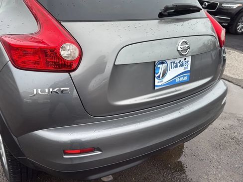 Used 2011 Nissan Juke SL FWD image 23