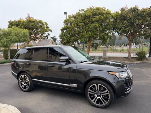 Used 2014 Land Rover Range Rover Supercharged AWD/4WD image 17