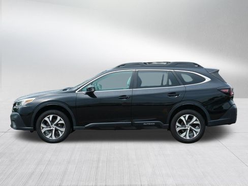 Used 2022 Subaru Outback Limited AWD/4WD image 4