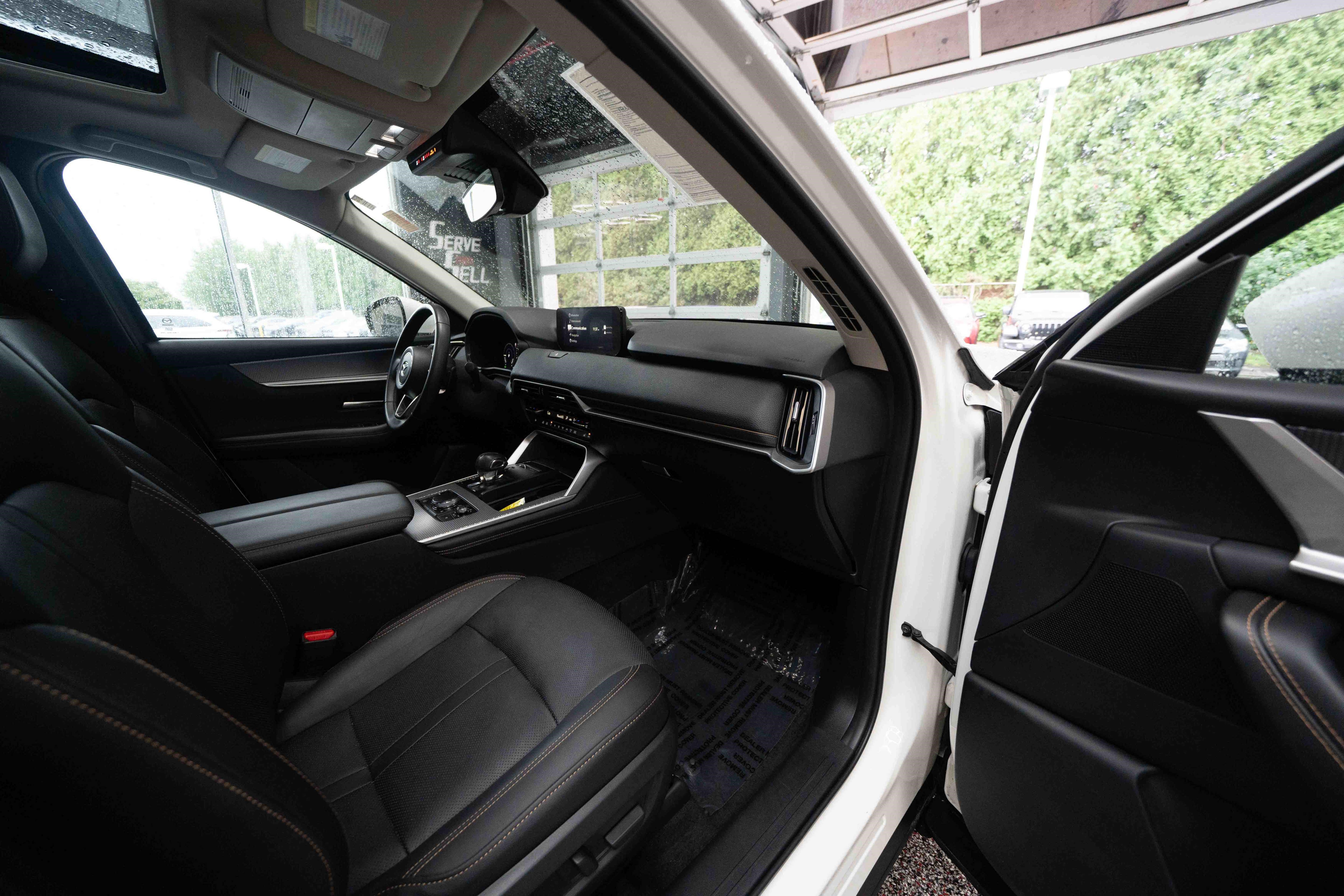 Used 2024 MAZDA CX-90 Plug-In Hybrid w/ Preferred AWD/4WD image 26