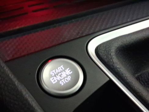 Used 2026 Volkswagen Jetta GLI Autobahn w/ GLI Black Package image 24