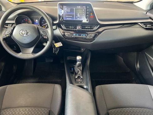 Certified 2021 Toyota C-HR LE FWD image 3
