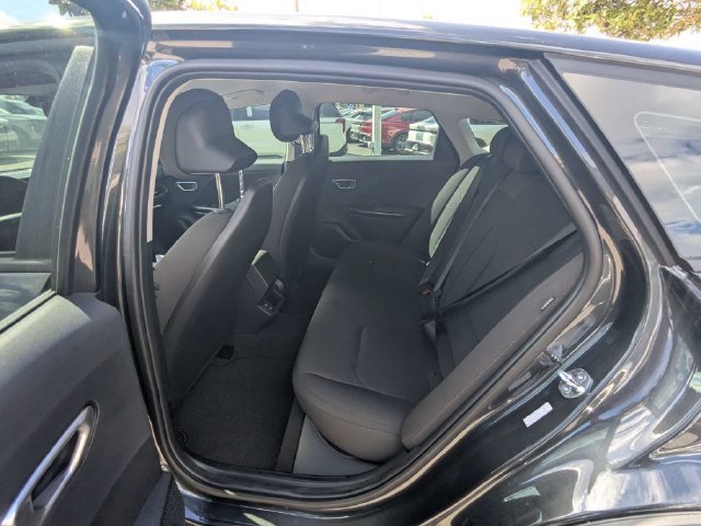 New 2027 Kia K4 FWD image 15