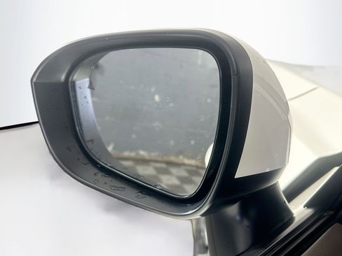 Used 2023 Nissan Rogue SV image 16