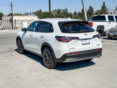 New 2026 Honda HR-V Sport image 7