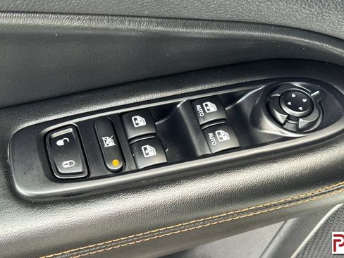 Used 2021 Jeep Compass Limited w/ Sun and Sound Group AWD/4WD image 12