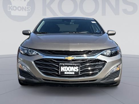 Used 2025 Chevrolet Malibu LT FWD image 11