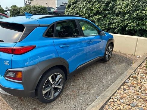 Used 2021 Hyundai Kona Limited AWD/4WD image 4