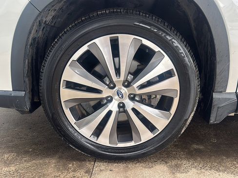 Used 2022 Subaru Ascent Limited w/ Technology Package image 50