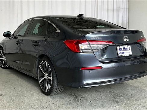 Used 2024 Honda Civic Touring image 5