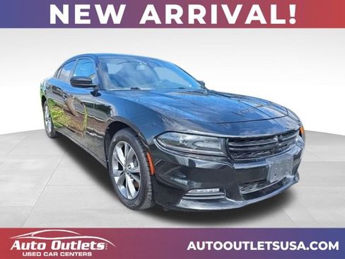 Used 2021 Dodge Charger SXT AWD/4WD image 1