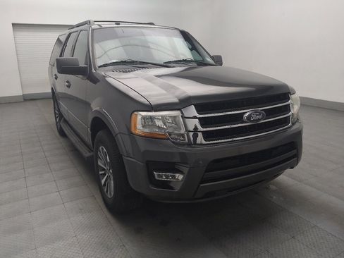 Used 2017 Ford Expedition XLT image 13