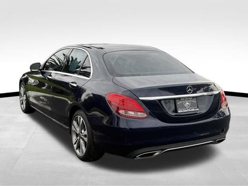 Used 2018 Mercedes-Benz C 300 Sedan image 4