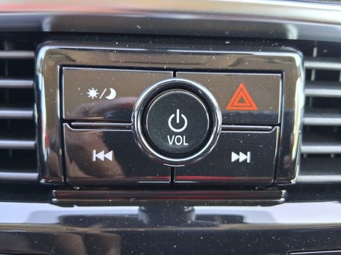 New 2026 Nissan Armada SV image 15