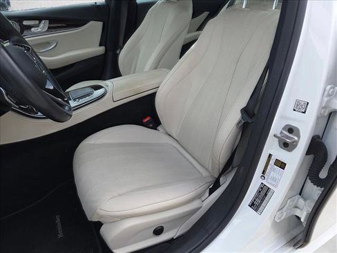 Used 2023 Mercedes-Benz E 350 Sedan image 12