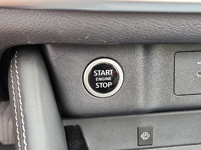 Used 2023 Nissan Rogue Platinum AWD/4WD image 25