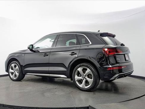Used 2023 Audi Q5 2.0T Premium Plus w/ Premium Plus Package AWD/4WD image 6