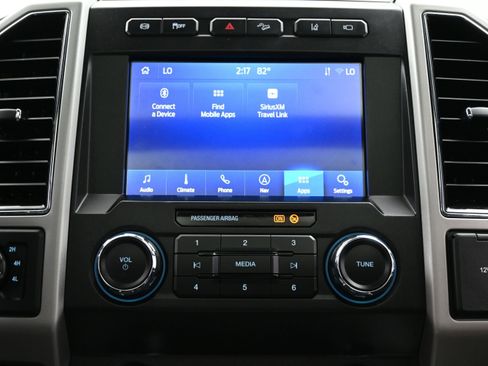 Used 2021 Ford F250 Lariat AWD/4WD image 36