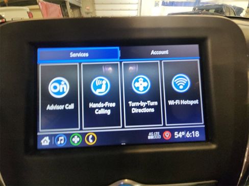 Used 2019 Chevrolet Equinox LT w/ Driver Convenience Package image 19