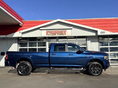 Used 2022 RAM 2500 Laramie w/ Night Edition image 2