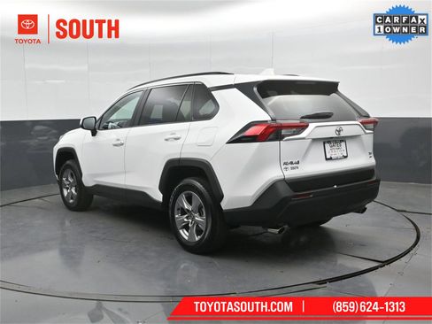 Used 2025 Toyota RAV4 XLE image 8