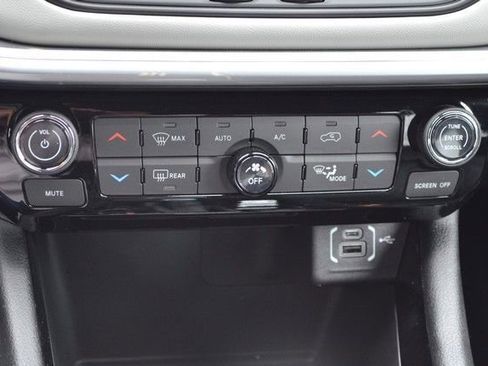 New 2026 Jeep Compass Limited w/ Sun, Sound & Navigation Group image 25