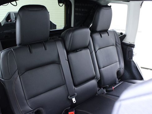 Used 2023 Jeep Wrangler Unlimited Rubicon 392 image 16