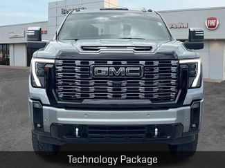 Used 2025 GMC Sierra 2500 Denali Ultimate w/ Max Trailering Package AWD/4WD video 2