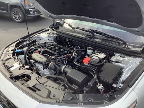 Used 2023 Honda Accord LX image 39