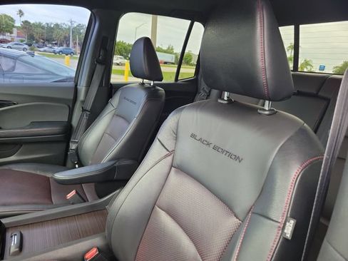 Used 2017 Honda Ridgeline Black Edition image 15