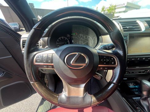 Used 2020 Lexus GX 460 Premium image 15