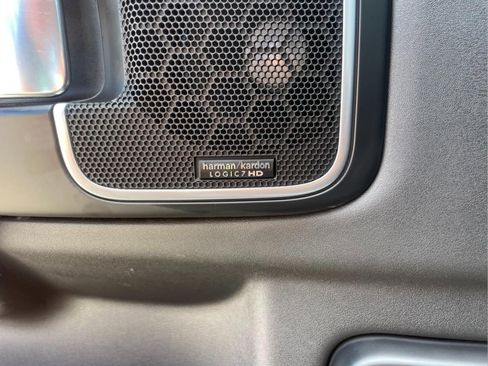 Used 2012 Land Rover Range Rover Supercharged image 10