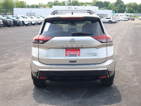 New 2026 Nissan Rogue Platinum w/ Platinum Premium Package AWD/4WD image 5
