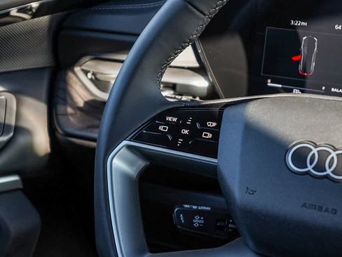 New 2025 Audi Q5 Premium Plus image 16