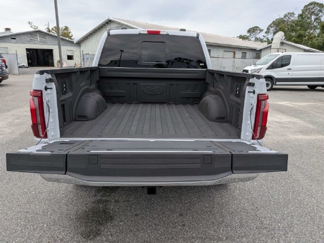 Used 2025 Ford F150 Lariat w/ Equipment Group 502A High AWD/4WD image 15