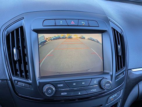 Used 2016 Buick Regal Premium image 27