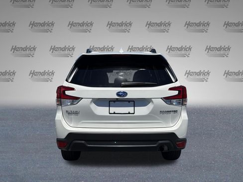 Used 2022 Subaru Forester Premium AWD/4WD image 8