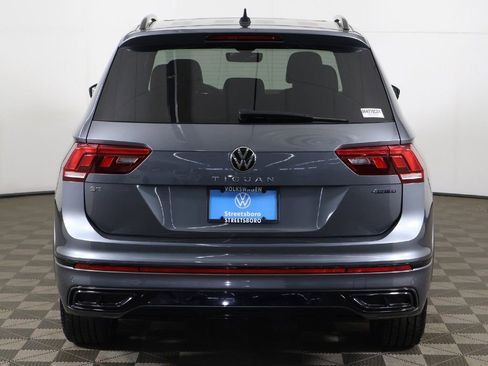 Used 2022 Volkswagen Tiguan SE R-Line AWD/4WD image 13