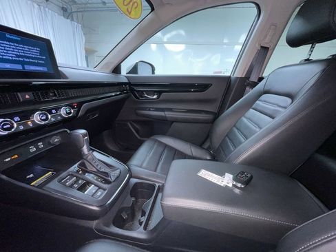 Used 2025 Honda CR-V EX-L image 21