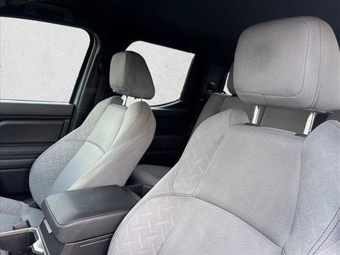 Certified 2024 Toyota Tacoma SR5 AWD/4WD image 20