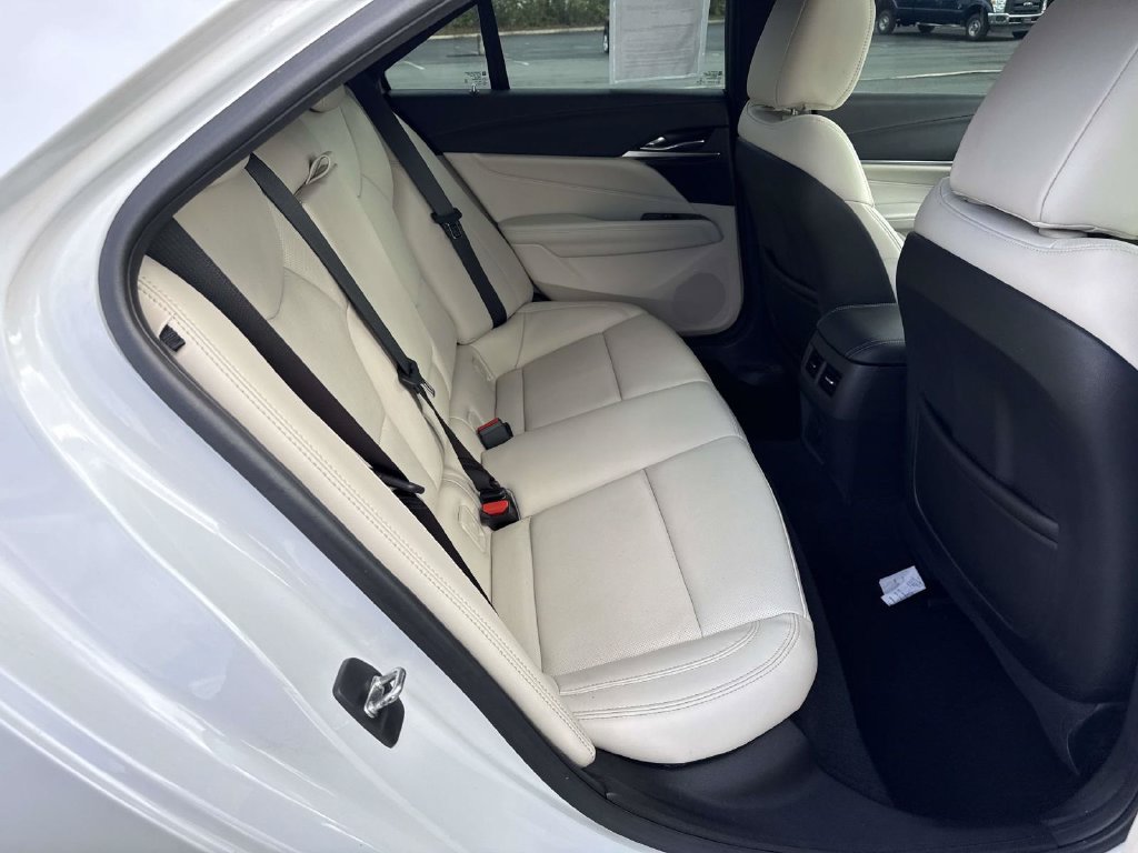 Used 2020 Cadillac CT4 Premium Luxury w/ Climate Package RWD image 11