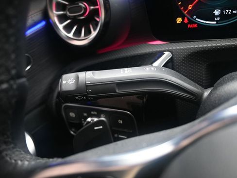 Used 2023 Mercedes-Benz CLA 250 4MATIC image 26