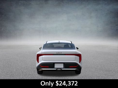 New 2025 Kia K4 EX image 5