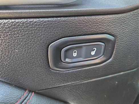 Used 2020 Jeep Gladiator Rubicon image 15