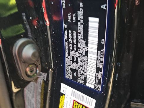 Used 2021 Toyota Highlander XSE image 17