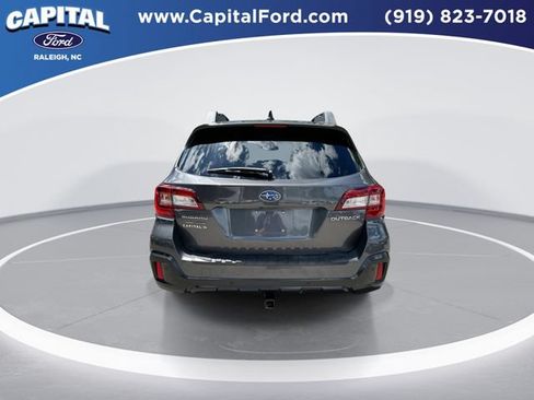 Used 2018 Subaru Outback 2.5i Limited AWD/4WD image 7