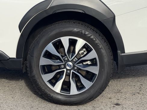 Certified 2024 Subaru Outback Touring XT image 11