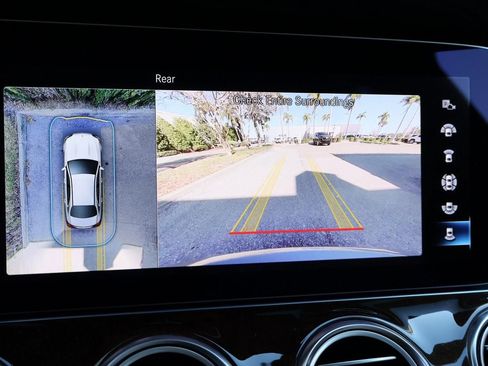 Used 2022 Mercedes-Benz E 450 4MATIC Sedan image 24